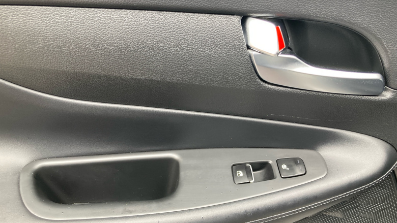 Hyundai SANTA FE 1.6 TGDi Hybrid Premium 5dr Auto Hybrid Estate